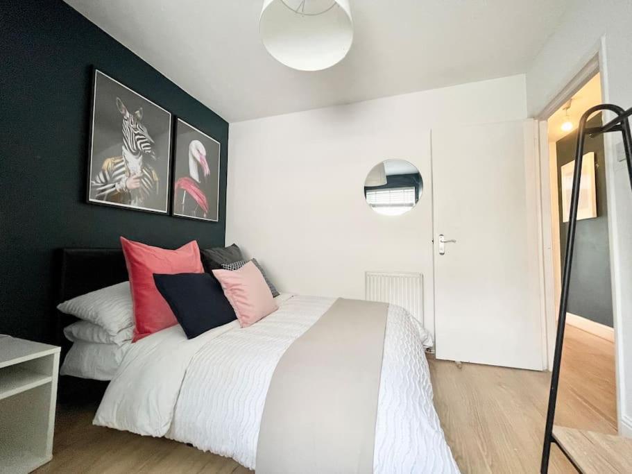 *New* Beautiful 2 Bedroom House In Central Location London Bagian luar foto