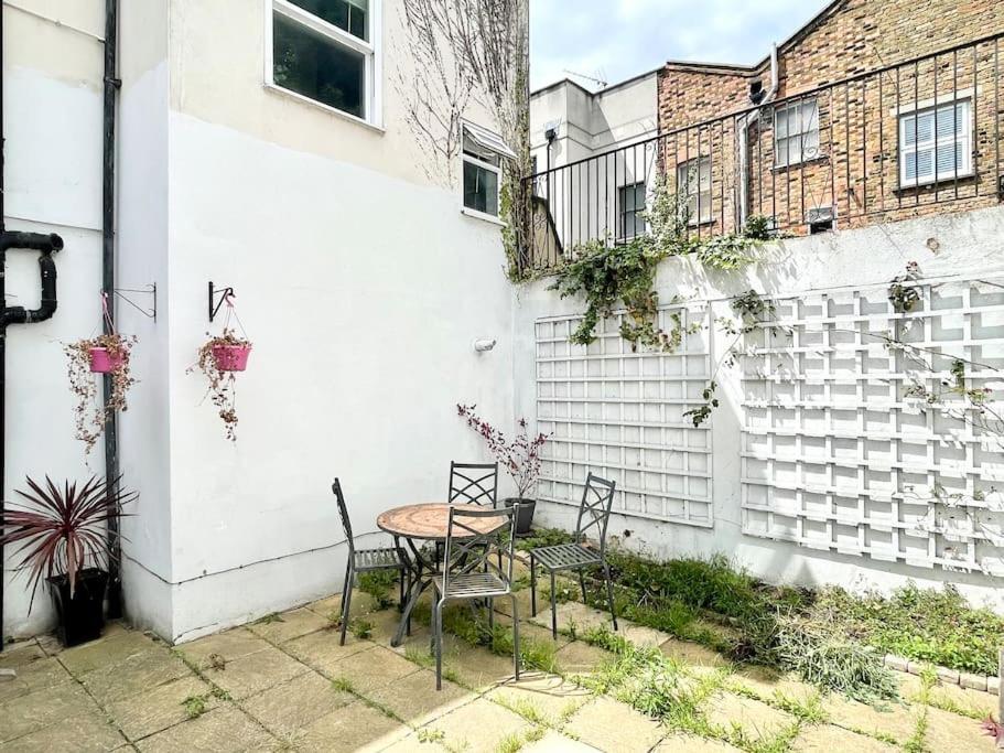 *New* Beautiful 2 Bedroom House In Central Location London Bagian luar foto